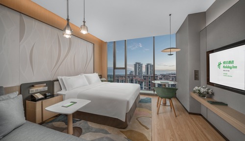Standard Room, 1 King Bed (High Floor)