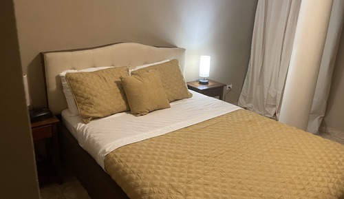 Deluxe Single Room, 1 Queen Bed