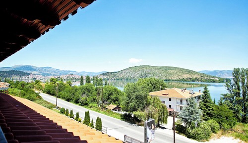 Standard Double Room, Lake View