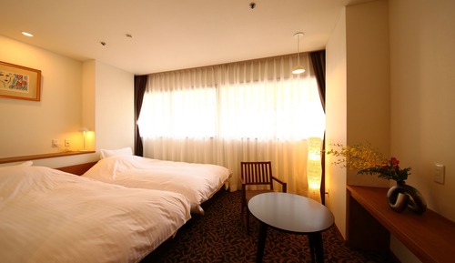 Twin Room, Private Bathroom