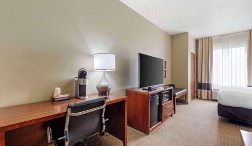 Suite, 1 King Bed, Non Smoking