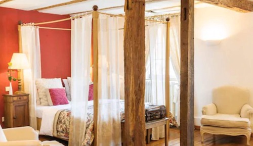 Honeymoon Room