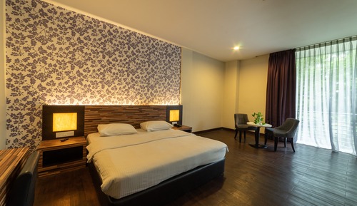Superior Room, Garden View