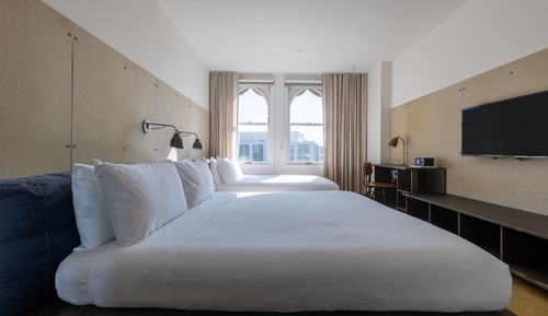 Double Queen Room (Lean On-Site Support)