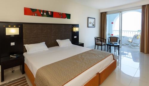 Single Room, Garden View
