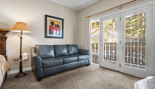 Suite, 1 King Bed (Suite 8)