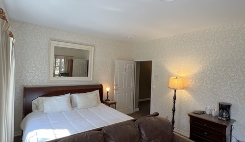 Suite, 1 King Bed (Suite 7)