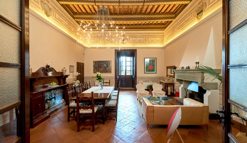 Exclusive Apartment, Multiple Beds