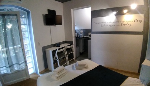 Standard Studio, Terrace