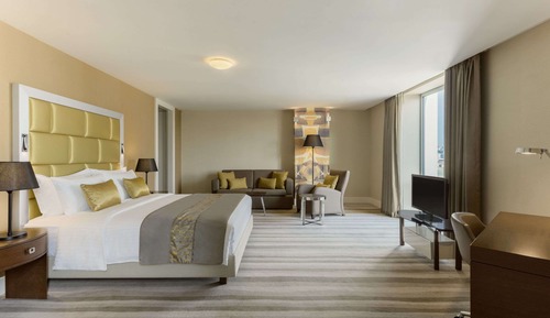 Junior Room, 1 King Bed, Smoking (Residence)