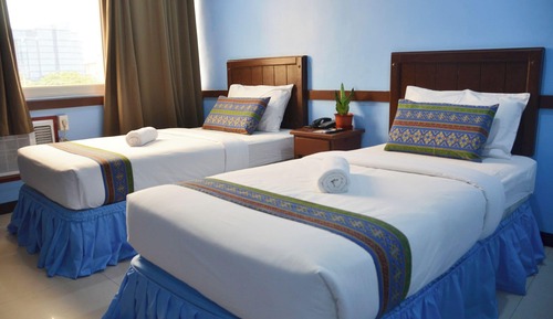 Deluxe Twin Room