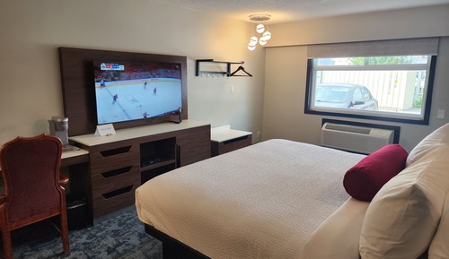 Standard Room, 1 King Bed