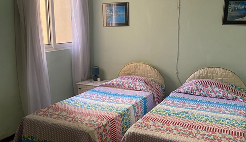 House, 3 Bedrooms, City View