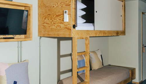 Family Room (For 5)
