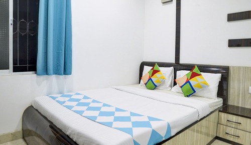 Deluxe Double Room, Multiple Beds, City View