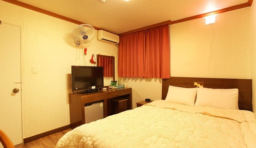Room (General room (inquiry of parking comp)