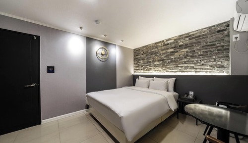 Room (Standard A (5% discount when making a)