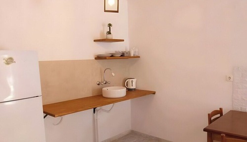 Basic Triple Room