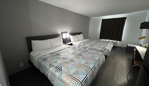 Standard Double Room, 2 Queen Beds, Non Smoking, Kitchenette
