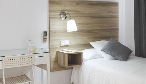 Basic Single Room