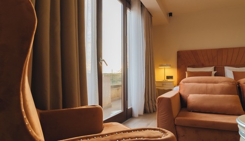 Signature Room