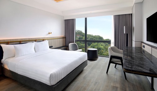 Premier Room, 1 King Bed, Non Smoking