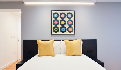 Lower Ground Floor Deluxe Studio Apartment