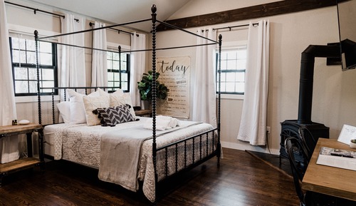 Signature Cottage