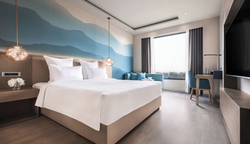 Superior Room, 1 King Bed