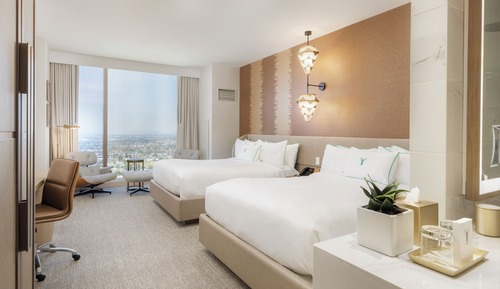 Standard Queen Room
