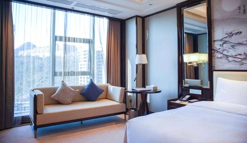 Superior Room, 1 King Bed, Non Smoking
