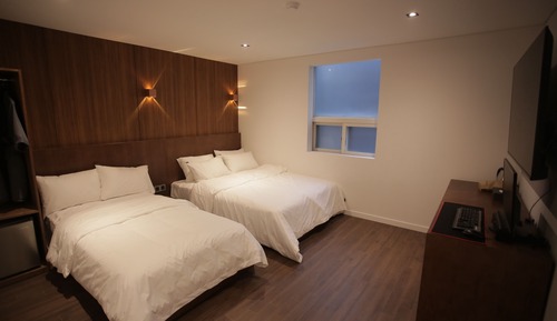 Business Twin Room