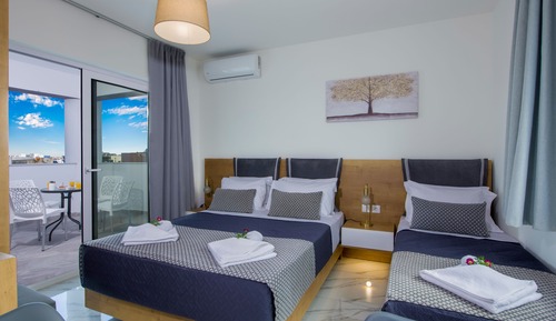 City Triple Room, Ground Floor