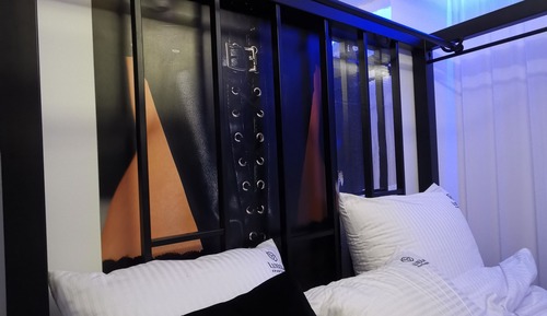 Romantic Apartment, 2 Bedrooms, Non Smoking