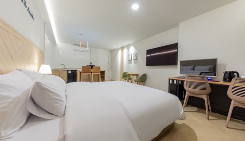 Room (Suite (double bed/no-hard 1pc/minibar)