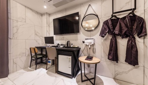 Room (Standard/For car customers only (Sams)