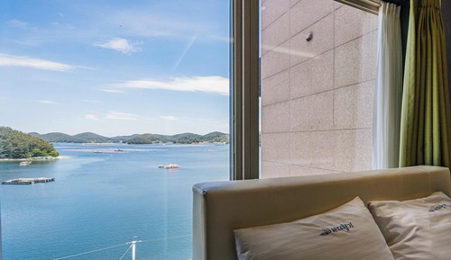 Room (Family Deluxe - Ocean View*Non-Smokin)