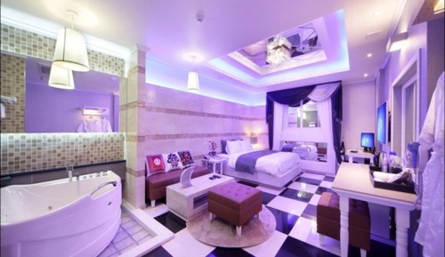 Room (Late check-out (Check-out at 15:00 ra)