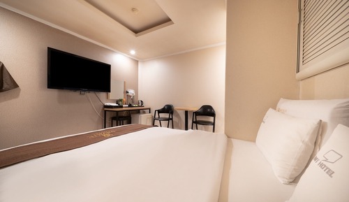 Room (Standard Room)