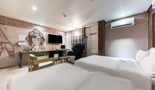 Room (VIP Twin Room (Ask at the front desk )