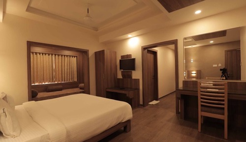 Suite, 1 King Bed