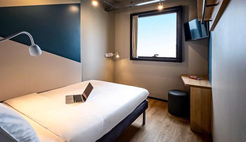 Standard Room, 1 Double Bed with Sofa bed