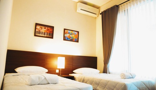 Standard Twin Room
