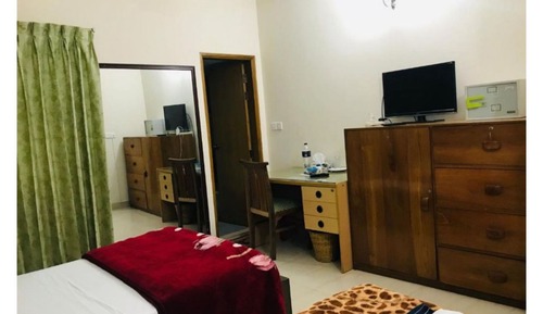 Standard Single Room, 1 Twin Bed, Smoking, Garden View