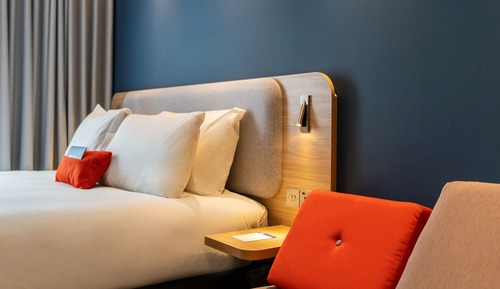 Standard Room, 1 Queen Bed with Sofa bed