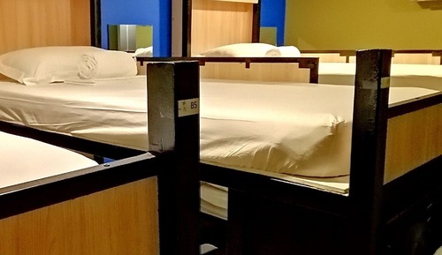 Dorm for 6 Pax