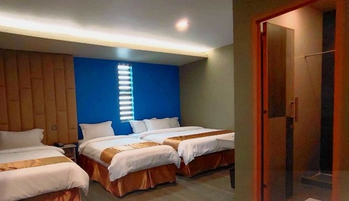 Deluxe Quadruple Room