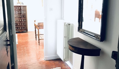 Double Room (Comtesse)