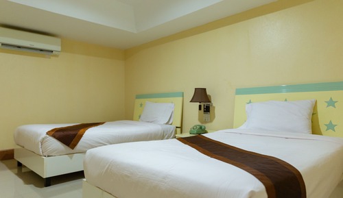 Superior Twin Room