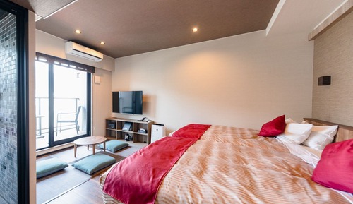 Western modern deluxe Japanese estern room with open-air bath, Non-Smoking